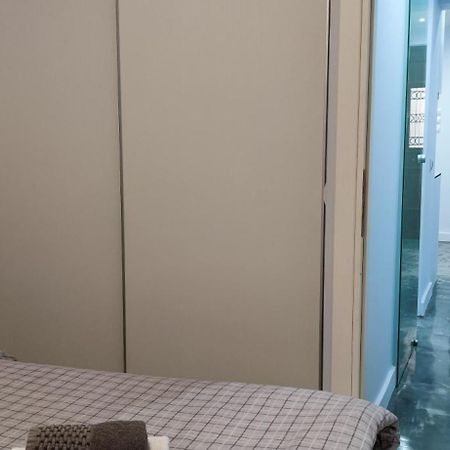 New Apartment With A Separate Entrance Near The Subway. Atina Dış mekan fotoğraf