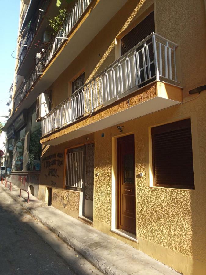 New Apartment With A Separate Entrance Near The Subway. Atina Dış mekan fotoğraf